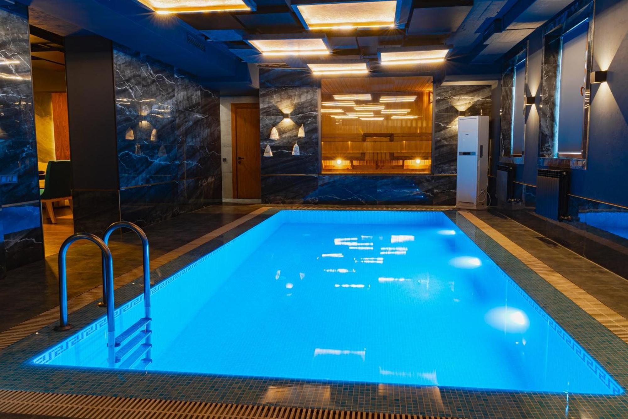 Altair Hotel Шимкент Екстер'єр фото